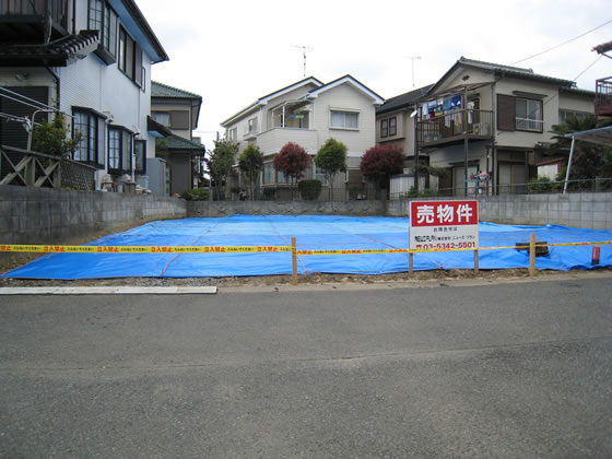 売り地(建築条件なし)